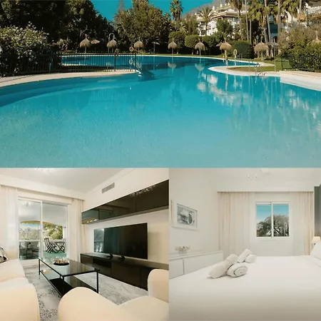 Cozy With Terrace And Huge Communal Swimming Pool And Tennis Courts In Puerto Banus Apartment Marbella
